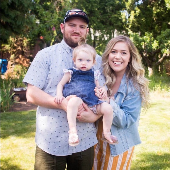 Meet your Posher, Rhylee - Picture 2 of 6